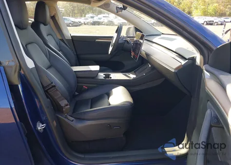 2023 Tesla Model Y Awd/Long Range Dual Motor All-Wheel Drive from USA, damaged, VIN 7SAYGDEE2PF799921